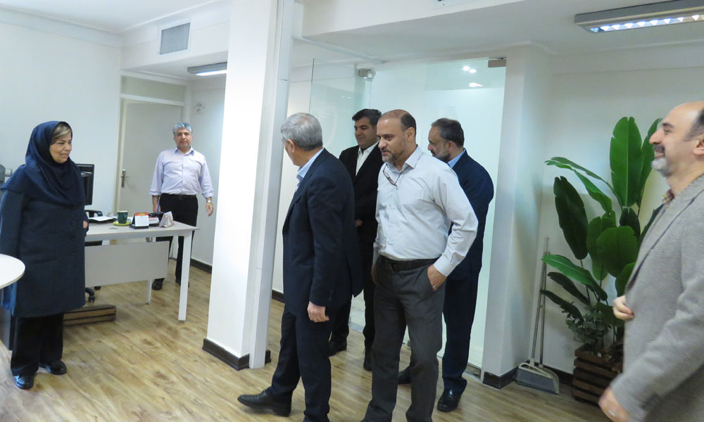 بازدید «دکتر عباسعلی مطلبی» از سازمان نظام دامپزشکی در اولین روز کاری-image-1