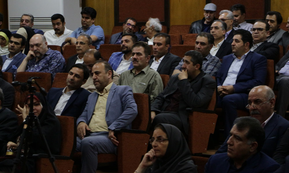بزرگداشت روز جهانی دامپزشکی و مراسم تکریم و معارفه رئیس سازمان نظام دامپزشکی-image-1