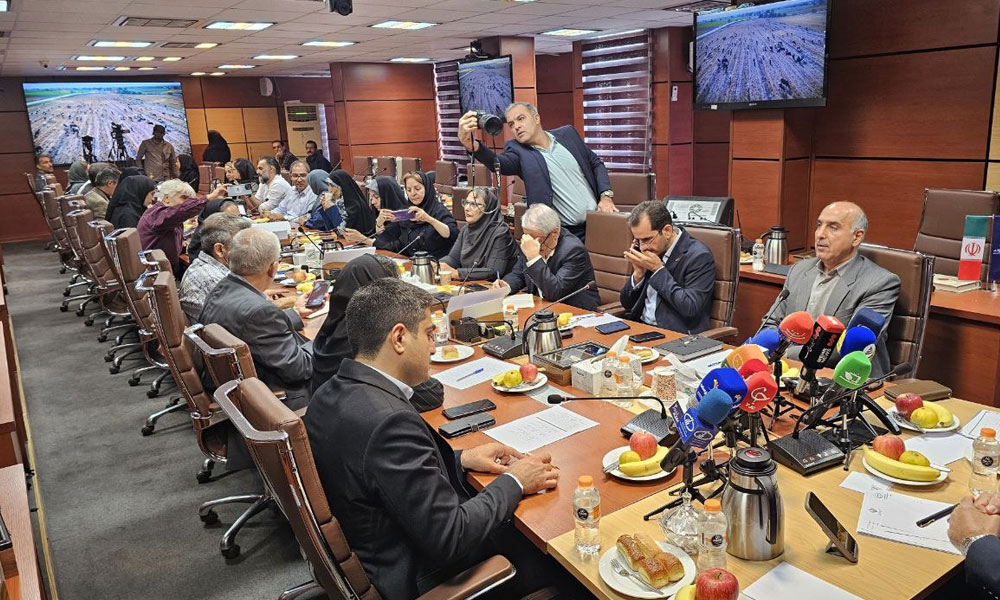 گزارش تصویری نشست خبری مشترک سازمان دامپزشکی، نظام دامپزشکی و موسسه رازی به مناسبت هفته دامپزشکی-image-1