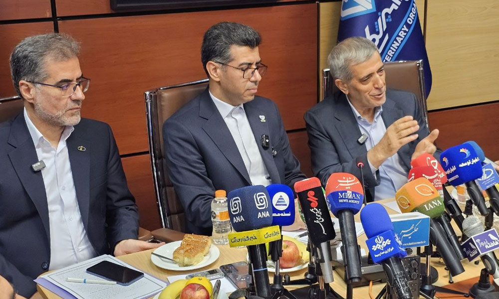 گزارش تصویری نشست خبری مشترک سازمان دامپزشکی، نظام دامپزشکی و موسسه رازی به مناسبت هفته دامپزشکی-image-1