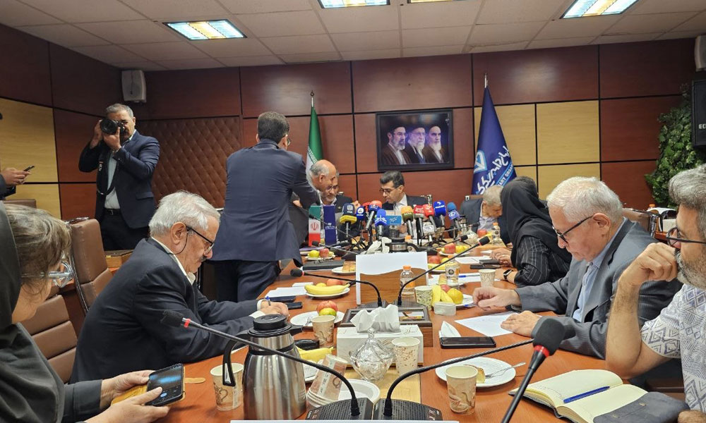 گزارش تصویری نشست خبری مشترک سازمان دامپزشکی، نظام دامپزشکی و موسسه رازی به مناسبت هفته دامپزشکی-image-1