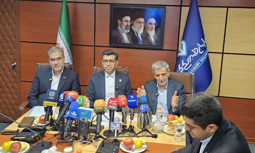 گزارش تصویری نشست خبری مشترک سازمان دامپزشکی، نظام دامپزشکی و موسسه رازی به مناسبت هفته دامپزشکی-image-1