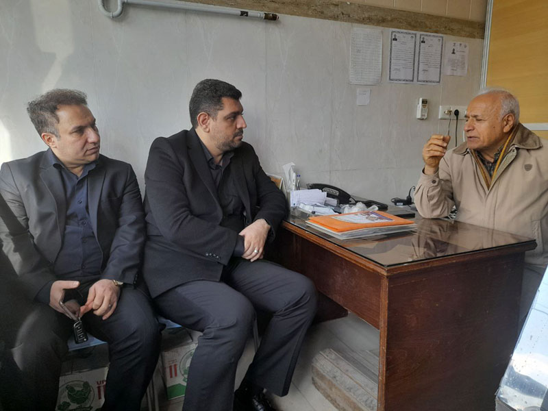  بازدید رییس سازمان نظام دامپزشکی از کلینیک‌، داروخانه و مراکز مایه‌کوبی استان همدان -image-1