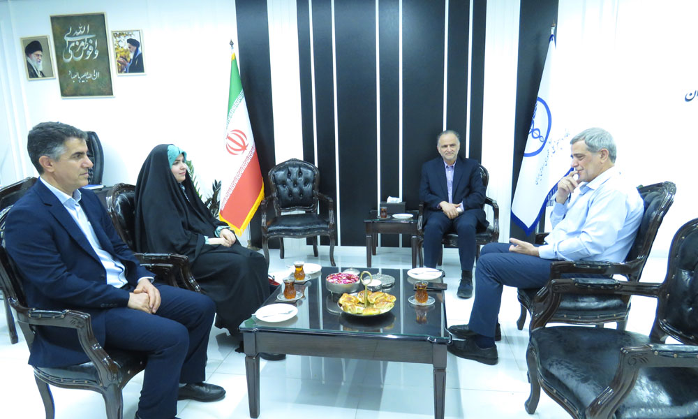 نشست رئیس سازمان نظام دامپزشکی با اعضای هیأت علمی دانشکده دامپزشکی دانشگاه آزاد کرج
