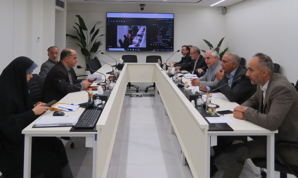 در راستای ارتقای سطح سلامت دام‌های کشور و هماهنگی در اقدامات پیشگیرانه جلسه کمیته بهداشت و بیماری‌های دام‌های بزرگ برگزار شد