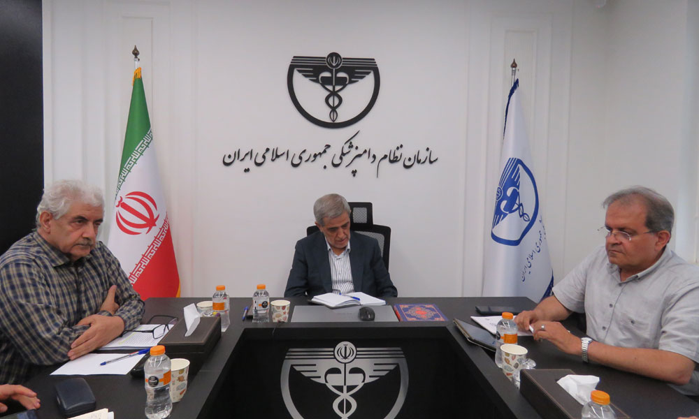 تأکید بر بازنگری پیش‌ نویس سیاست‌ های مراکز درمانی و مایه‌ کوبی با حفظ جایگاه قانونی بخش خصوصی